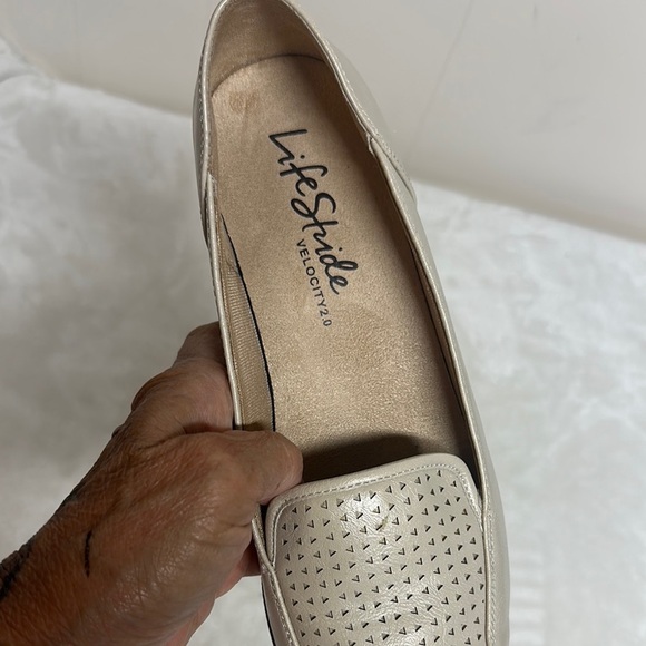 Life India Stride Almond Milk Perforated Flats with Arch Support - Picture 9 of 10